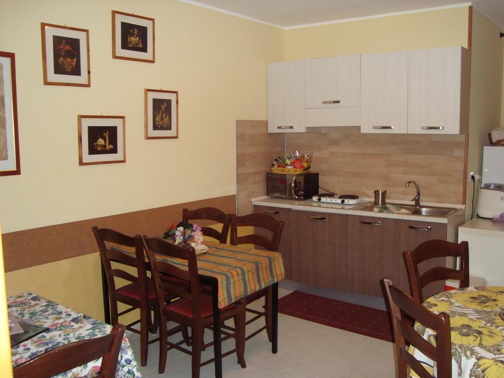 B&B Casa Ferrara Монополи Екстериор снимка