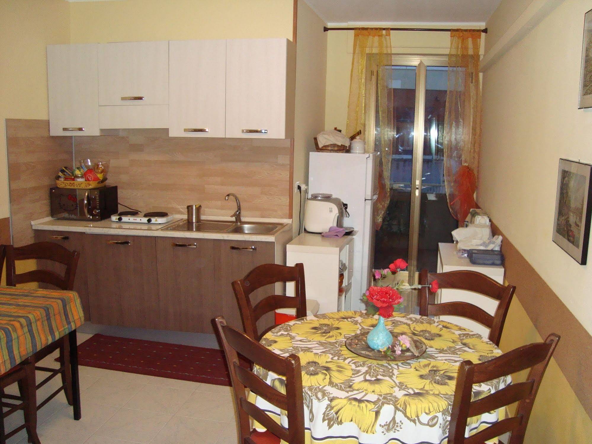 B&B Casa Ferrara Монополи Екстериор снимка